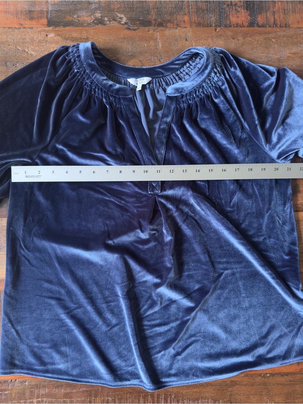 Crown & Ivy Velvet Peasant Blouse - Navy Blue L - Picture 6 of 7